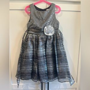 Girls silver dress size 8